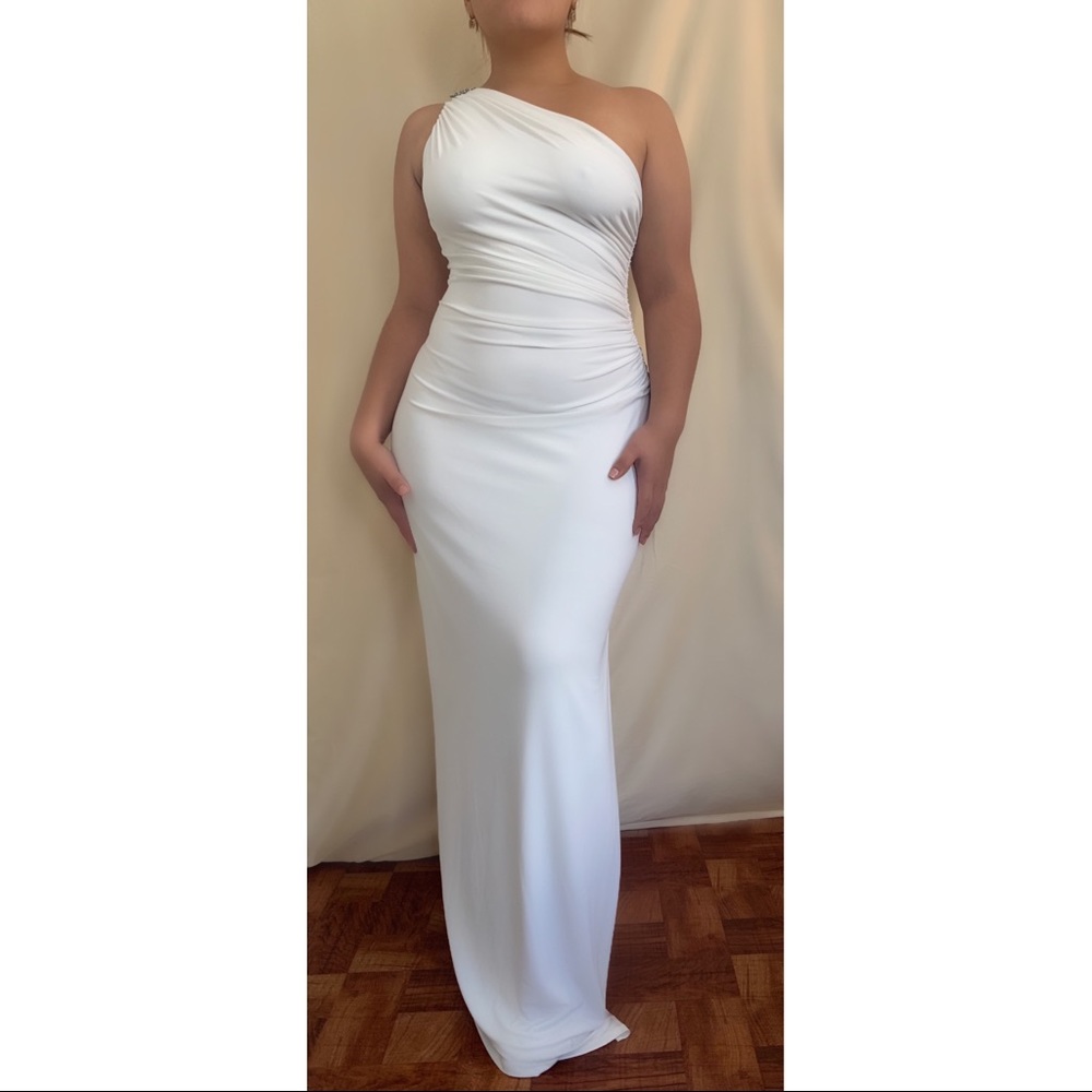 Lauren Ralph Lauren White Gown